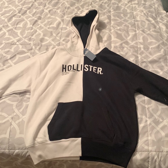 Hollister Unisex Hoodie - Picture 1 of 2
